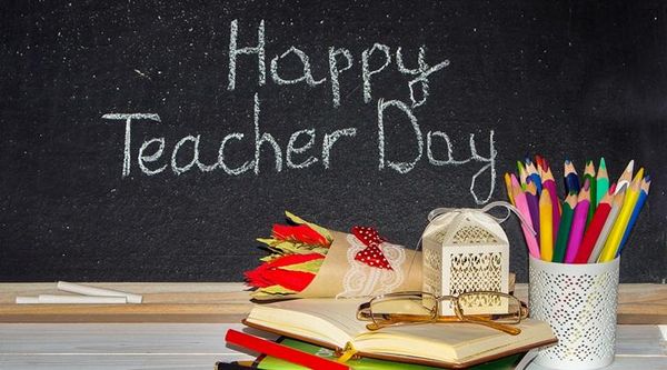 Cards-and-Images-with-Happy-Teachers-Day-Words-5
