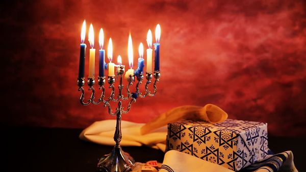 Nice Pictures of Hanukkah Candles 2